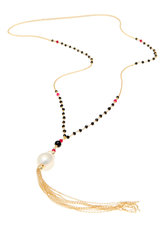 γυναικείο κολλιέ, γραβάτα, με shell pearl, μαύρους και κόκκινους αχάτες περασμένους σε ασημένια 925' επιχρυσωμένη αλυσίδα / 2KO0235